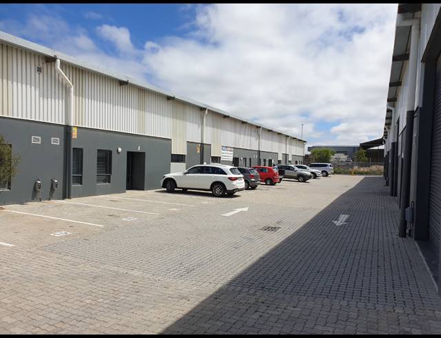 245M² WAREHOUSE TO LET IN RIVERGATE
